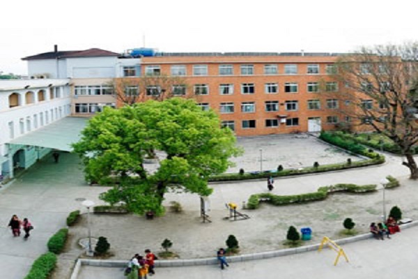  Patan Academy of Health Sciences (PAHS):